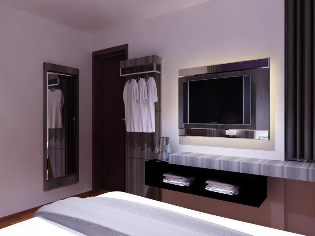 Neotel Hotel City Centre Tanjungredep Kültér fotó