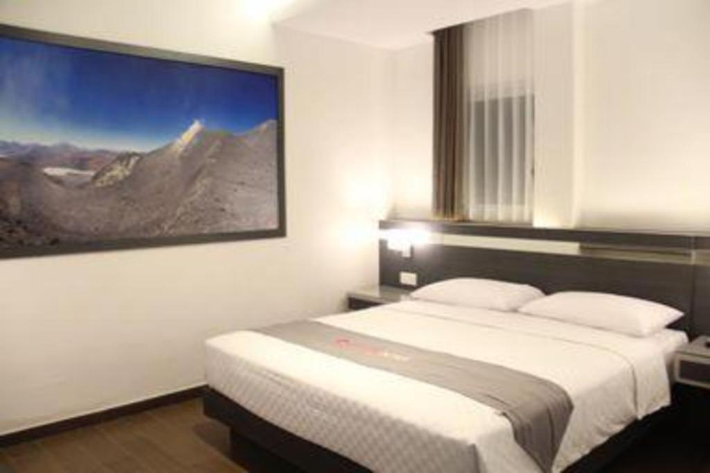 Neotel Hotel City Centre Tanjungredep Kültér fotó
